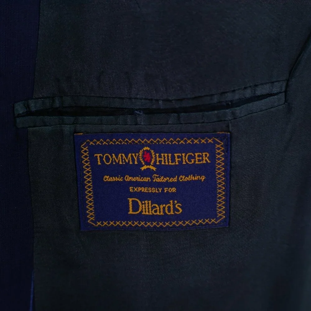 Tommy Hilfiger Blue Striped Wool 2 Piece Suit 46R 40 / 28.5 3 Button High Rise P